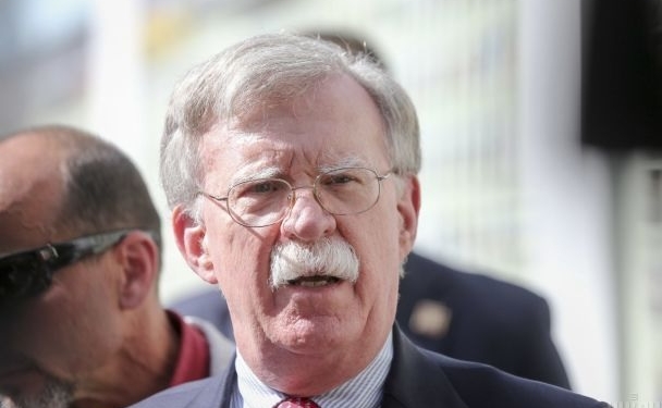 Китай готується до війни з США – колишній радник Трампа