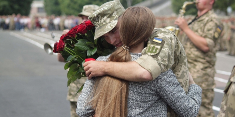 У Миколаєві стартує всеукраїнський проєкт підтримки жінок із родин військовослужбовців «Плюс-Плюс»