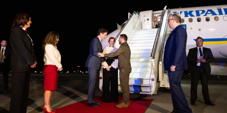 Переговори і підписання важливих двосторонніх документів: Зеленський назвав цілі візиту в Канаду