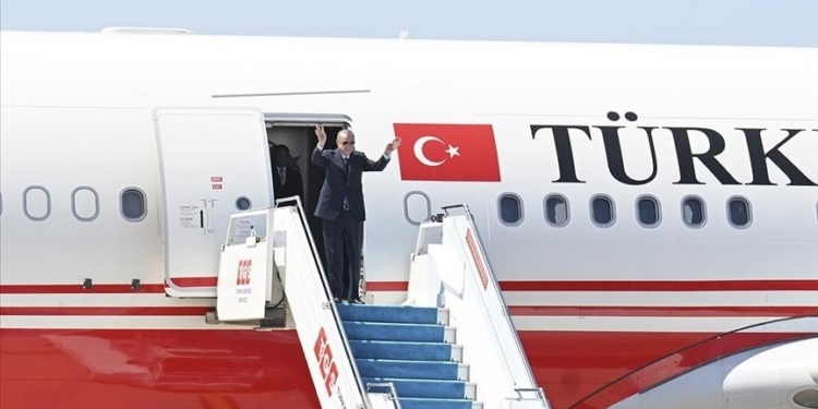 Ердоган прилетів до Сочі на зустріч з путіним