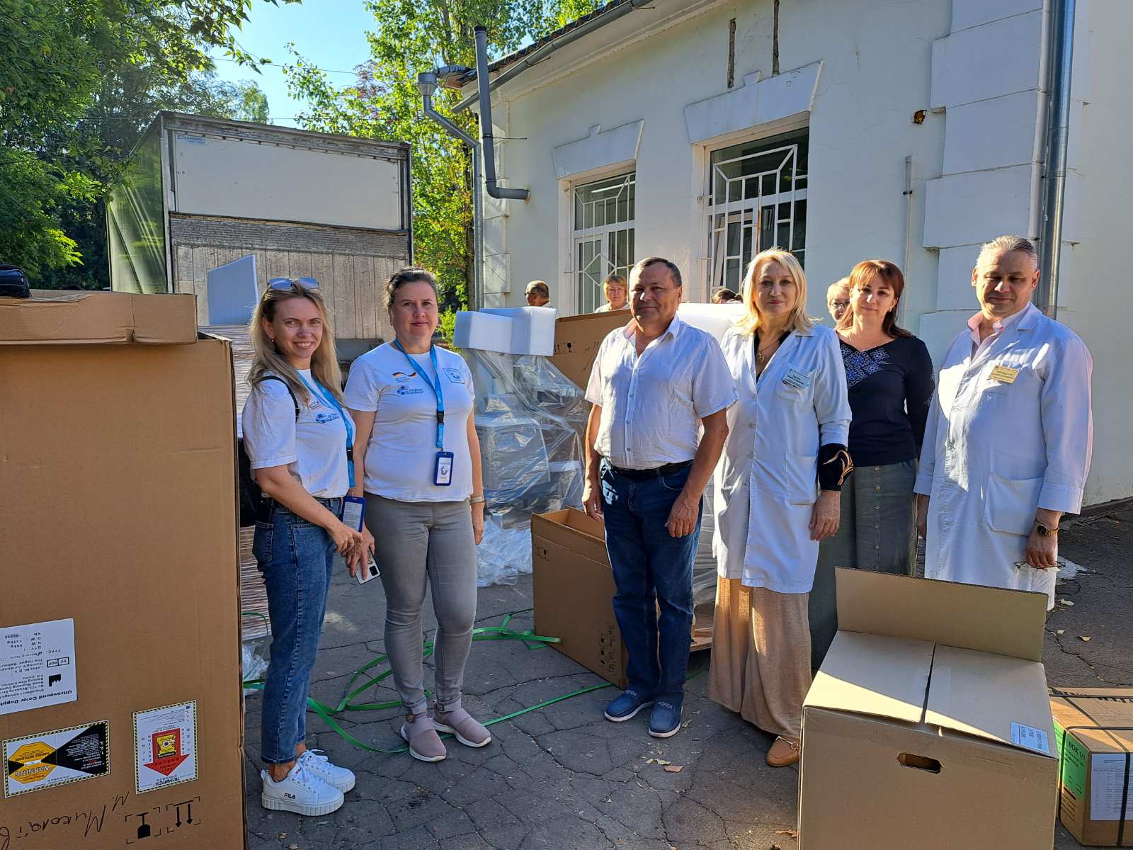 Дві лікарні і пологовий будинок №3 Миколаєва отримали медобладнання і медикаменти від благодійників (ФОТО) 15