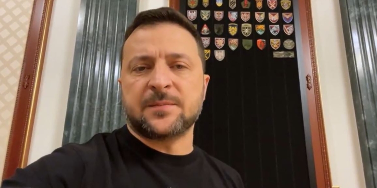 “Готуємо для наших воїнів важливий оборонний пакет”, – Зеленський (ВІДЕО)