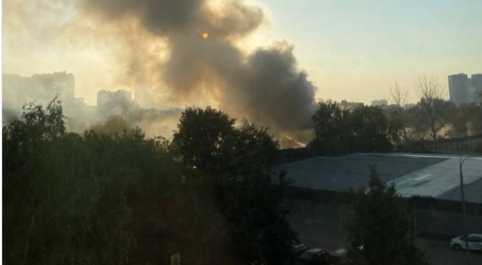 Під Москвою горить завод з виробництва електроніки для ракет