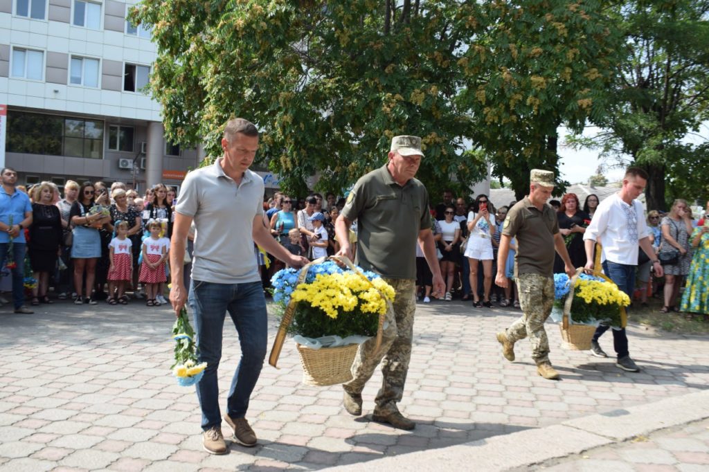 У Вознесенську на Миколаївщині відкрили Алею пам’яті захисників України (ФОТО) 28