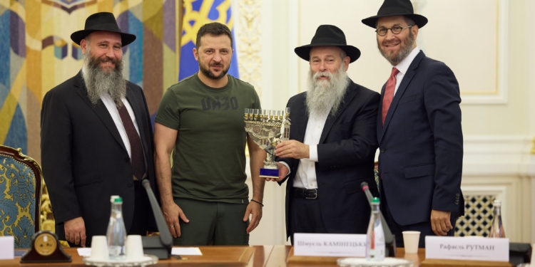 Зеленський зустрівся з представниками української єврейської громади (ФОТО, ВІДЕО)