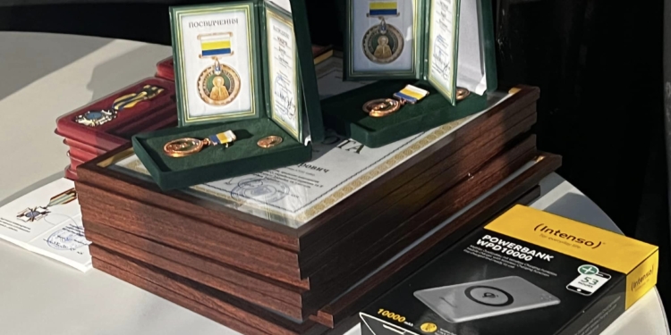 Напередодні Дня захисників і захисниць України начальник Миколаївської ОВА привітав військових (ФОТО)