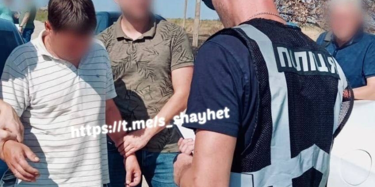 У Миколаєві затримали посередника, який за $2,5 тис. обіцяв зняти з військового обліку військовозобов’язаного (ФОТО)