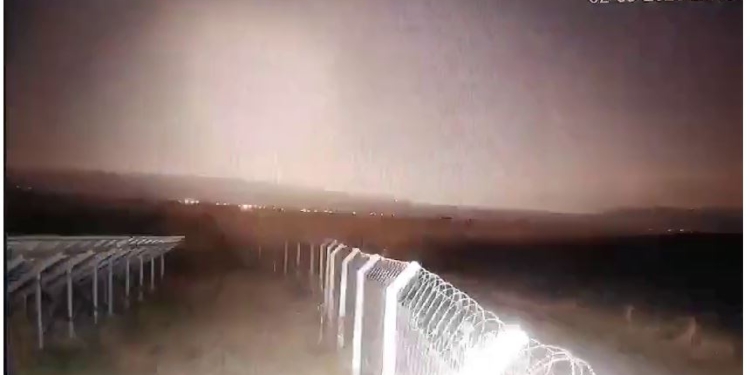 Було світло, як вдень, але синє і зелене. В небі над Туреччиною летів метеорит (ВІДЕО)