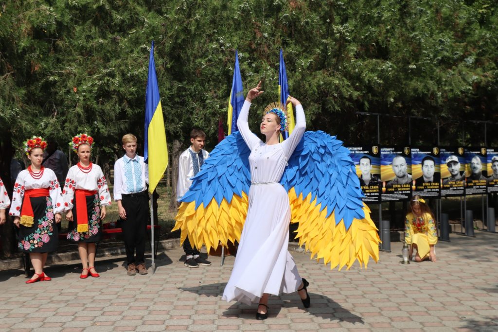 У Вознесенську на Миколаївщині відкрили Алею пам’яті захисників України (ФОТО) 8