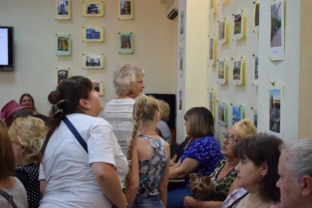 «Місто, в яке я закохана»: у Миколаєві урочисто відкрили фотовиставку Наталії Комарницької (ФОТО) 8