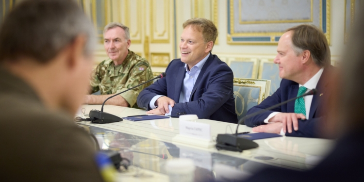 В Україну приїхав Держсекретар Великої Британії з питань оборони (ФОТО)