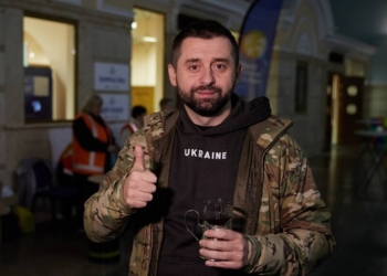 Україна може звернутися до інших країн із проханням екстрадиції ухилянтів? Арахамія вкотре здивував заявою