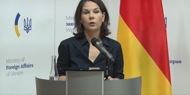 Посилення ППО, захист енергооб’єктів. Про що ще говорили Кулеба і Бербок (ВІДЕО)