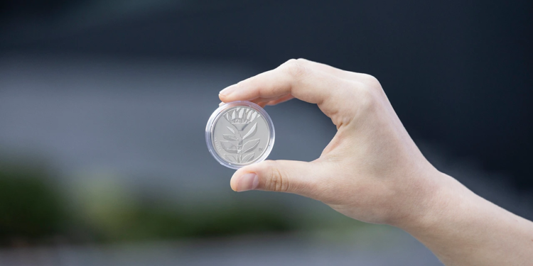 Нацбанк ввів в обіг незвичну монету (ВІДЕО)