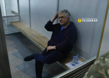  Коломойський в суді оскаржує свій запобіжний захід (ФОТО, ВІДЕО)