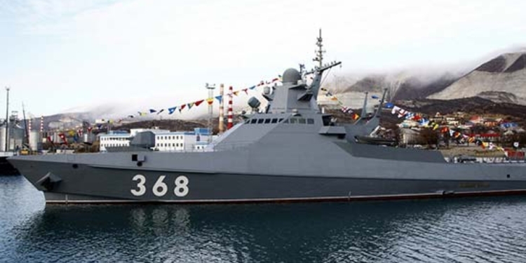 ЗСУ пошкодили два кораблі РФ в Чорному морі (ВІДЕО)