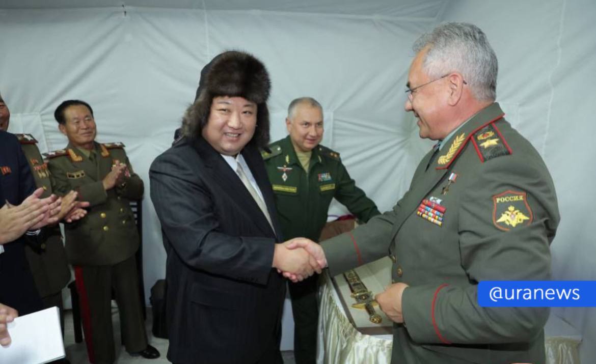 Кім Чен Ину в РФ подарували “шахеди”- його розважали танцем моржа і вмовили дати на ТОТ північнокорейських робітників (ФОТО, ВІДЕО)