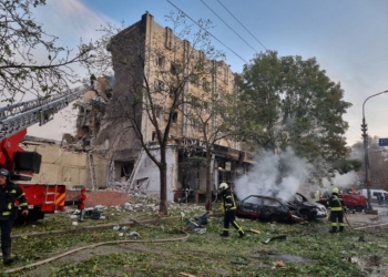Нічна російська атака: вибухи лунали в Києві, Харкові, Хмельницькому, на Львівщині, в Черкасах. Є постраждалі (ФОТО)