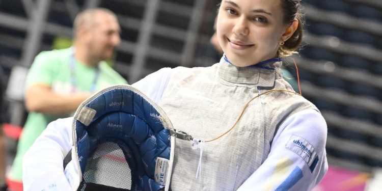 Рапіристка Аліна Полозюк з Миколаєва – з “бронзою” турніру серії Satellite FIE «Memorial Tudor Petrus» (ФОТО)