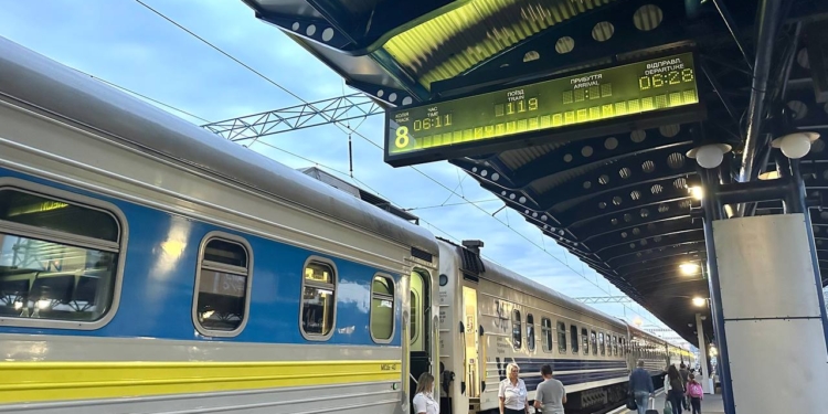 Україна запустила новий потяг в Хелм