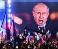 В Москві на річницю анексії українських територій проведуть мітинг-концерт з платною масовкою – гонорари за рік впали вдвічі