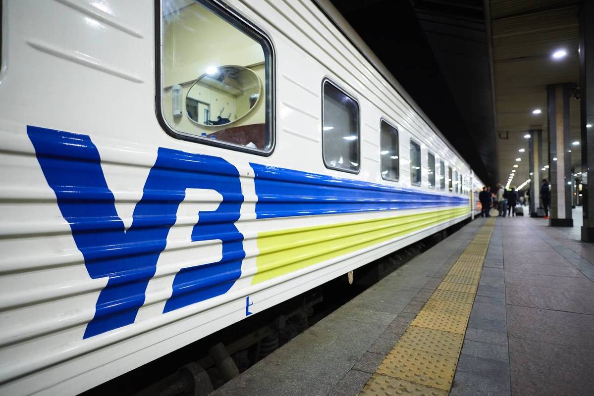 Рух поїздів між Миколаєвом і Херсоном відновлений 19