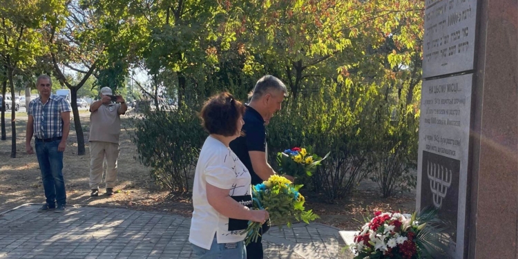 У Миколаєві вшанували пам’ять жертв Бабиного Яру (ФОТО)