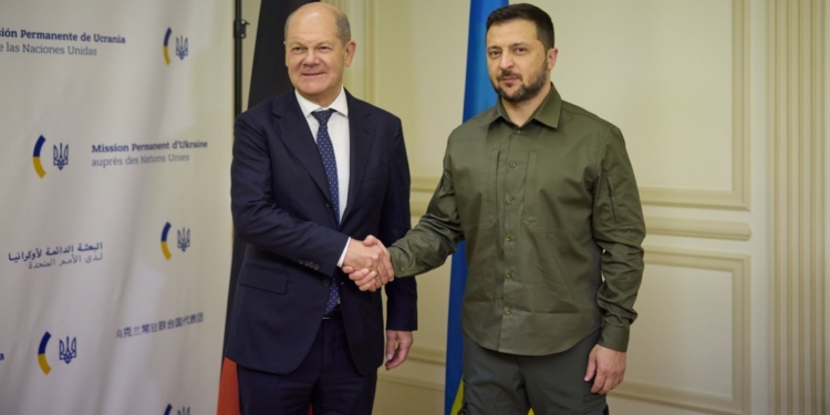 Зеленський в Нью-Йорку зустрівся з Шольцом, який виступив з різким осудом Путіна на Радбезі ООН