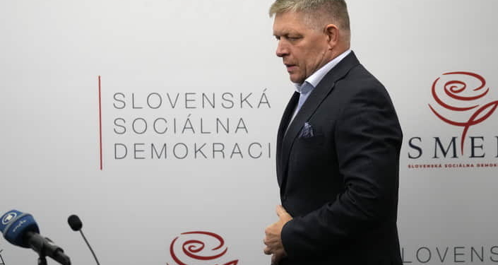 Словаччина припиняє допомогу Україні після перемоги на виборах проросійського Фіцо