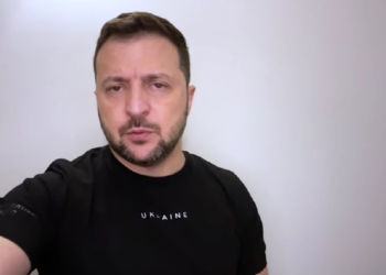 «Перевіряється інформація про можливу загибель однієї громадянки України та проводиться розшук двох наших громадян в Ізраїлі» – Зеленський (ВІДЕО)