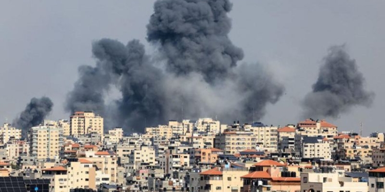 “Відпочили від тривог”. Історії українців, які прокинулися від вибухів в Ізраїлі (ФОТО)