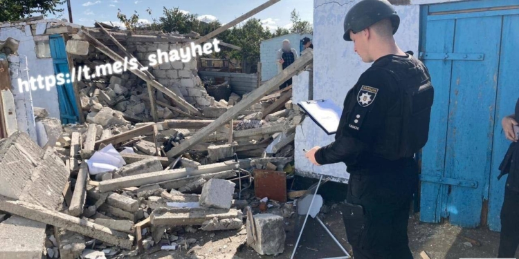 Росіяни знов обстріляли Куцурубську громаду на Миколаївщині – пошкоджені житлові будинки (ФОТО)