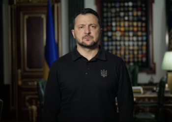 Фронт, фронт, і тільки фронт. Вечірнє звернення Зеленського (ВІДЕО)