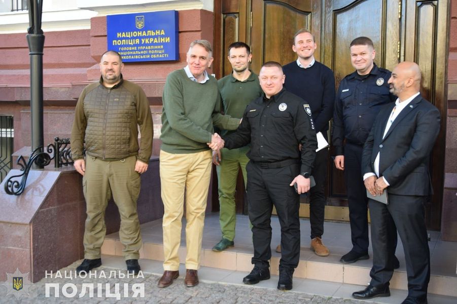 Тепер Нідерланди спробують допомогти нашій поліції стати європейською - Сергій Махно зустрівся з делегацією посольства Королівства (ФОТО) 16