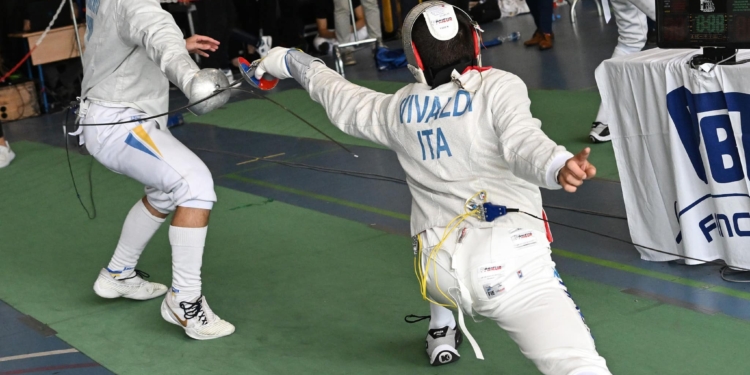 Етап кадетського циклу з фехтування на шаблях в Угорщині: найкраще виступили миколаївці