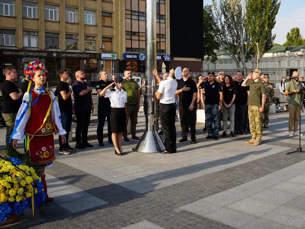 У Миколаєві відбулись урочистості з нагоди Дня захисників та захисниць України (ФОТО) 2