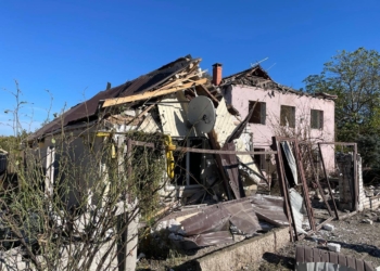 Росіяни атакували Дніпропетровщину: вже відомо про загиблу молоду жінку, є постраждалі (ФОТО)