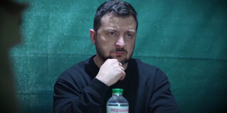 Зеленський у Миколаєві обговорив ситуацію із водопостачанням міста та деокупованих територій (ВІДЕО)