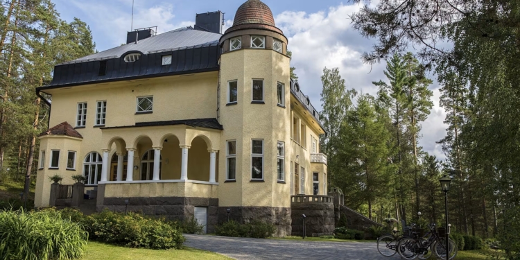 Міністерство оборони Фінляндії не дало дозволу на три угоди з нерухомістю росіянам у Східній Фінляндії