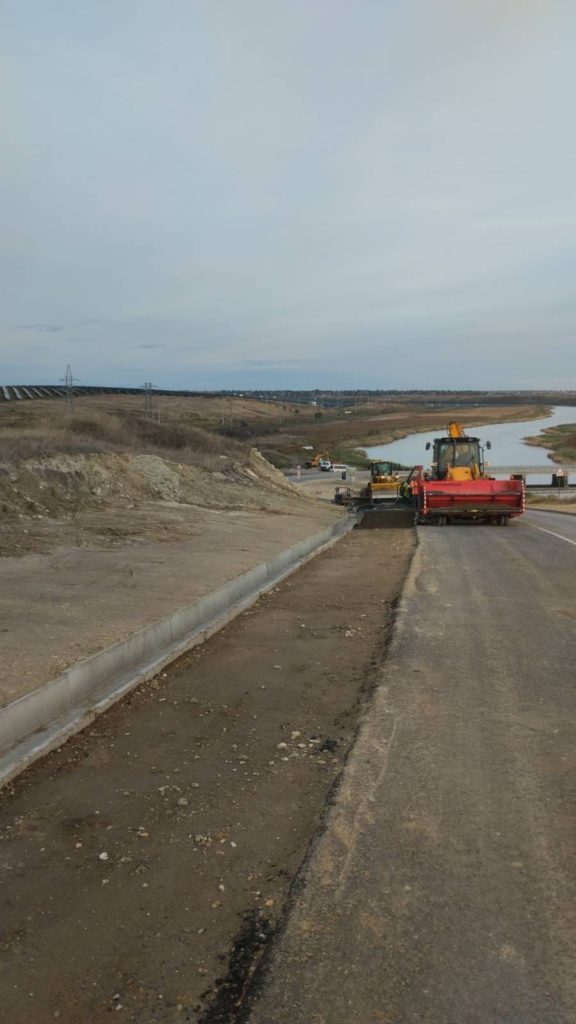 Погода впливає: минулого тижня ремонти велись на ділянках 3 доріг місцевого значення Миколаївщини (ФОТО) 2