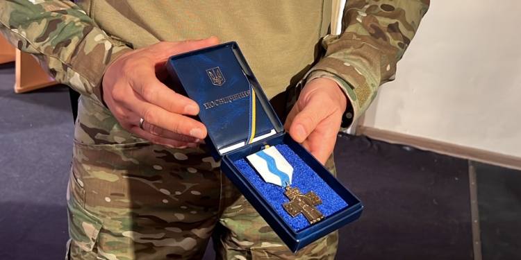 У Миколаєві вручили перші відзнаки «За оборону Миколаєва»