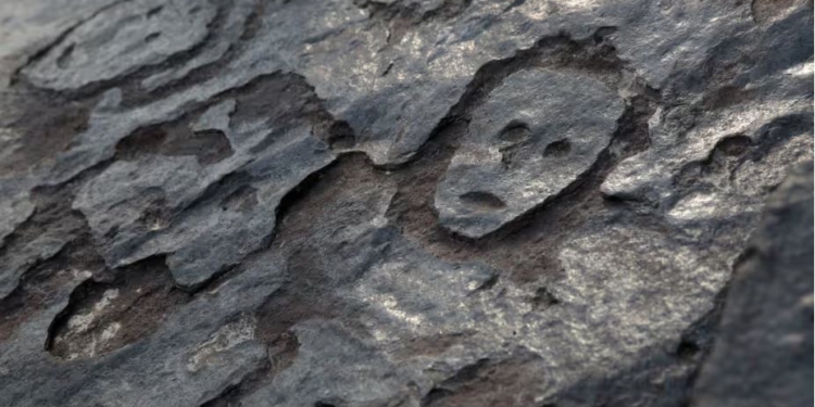 В Бразилії через посуху вода відійшла показала дивовижні наскельні малюнки (ФОТО)