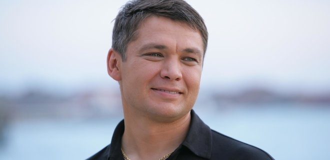 Краще пізно, ніж ніколи? ДБР повідомило російському олігарху – колишньому власнику «ЧСЗ» у Миколаєві – про підозру у заволодінні нерухомим майном ЛАЗу (ВІДЕО)