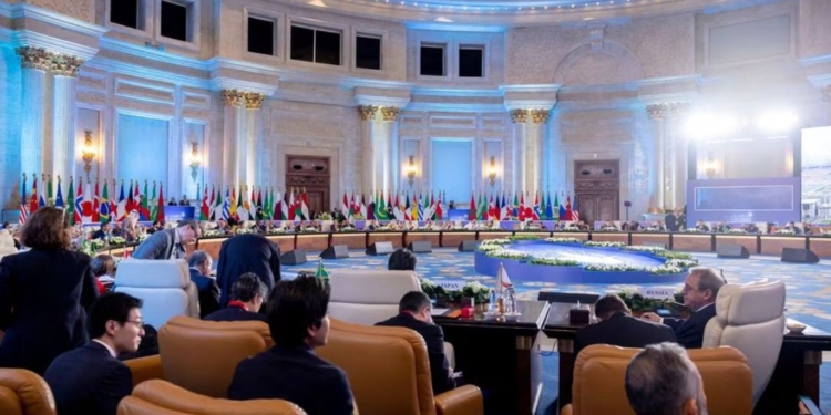 “Арабський світ чує, що життя палестинців важать менше, ніж життя ізраїльтян”, – в Каїрі відбувся саміт щодо подій в Ізраїлі і Газі