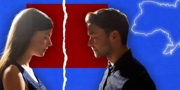 Відеопобачення та секс онлайн. Як розділені українські сім’ї виживають і розпадаються під час війни