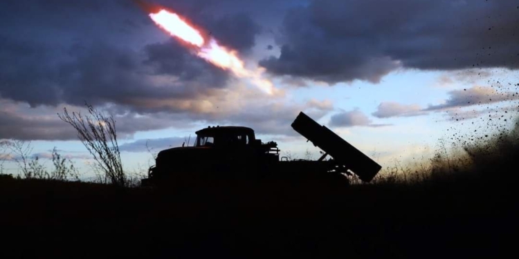 За добу в Україні ліквідовано ще 630 окупантів, а також збито по одному російському літаку та гелікоптеру. Повні втрати ворога