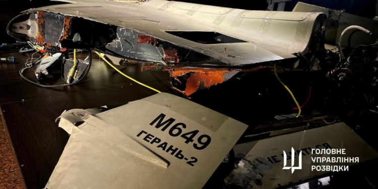 «Загроза з неба»: у Музеї війни відкрили виставку збитих російських дронів (ФОТО)