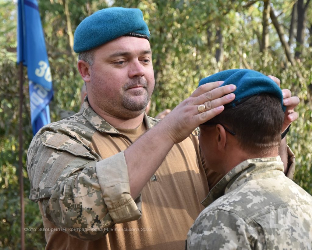 Миколаївських морпіхів прибуло – новачки склали Клятву морського піхотинця і отримали штормові берети (ФОТО) 6