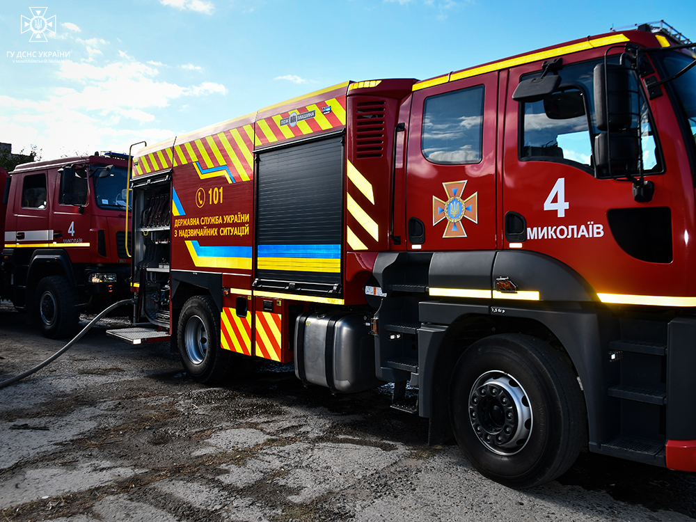 За добу на Миколаївщині зареєстровано 14 пожеж, дві з них - внаслідок бойових дій (ФОТО) 6