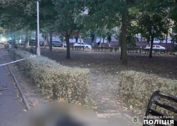 В парку Южноукраїнська знайшли вбитого чоловіка. Ймовірного вбивцю знайшли (ФОТО)